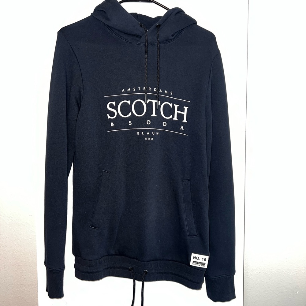 Graphic Slim Fit Sweatshirt